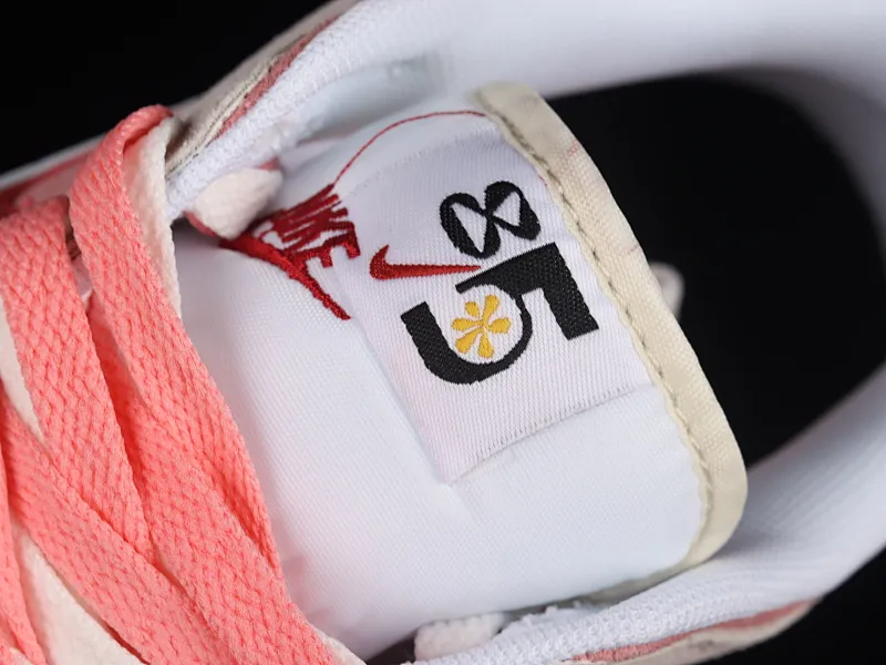 All Categories Nk SB Dunk Series Nk SB Dunk Low Low-top Sneakers Cost-effective Edition Nk Dunk Low SE 2023 Year of the Rabbit Limited SB Smashing Backboard Fashion Casual Sneakers DO9457-100